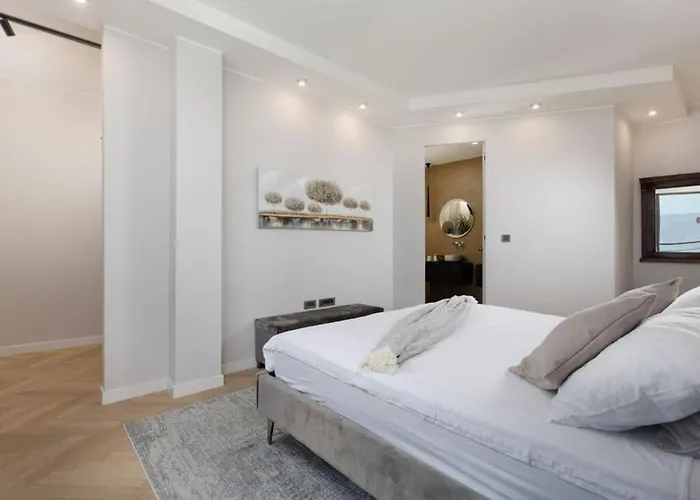 빌라 Panoramica Comfortable 비르브닉